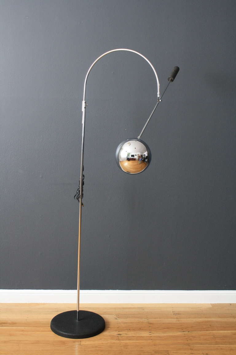 Vintage Mid-Century Floor Lamp by Robert Sonneman 1