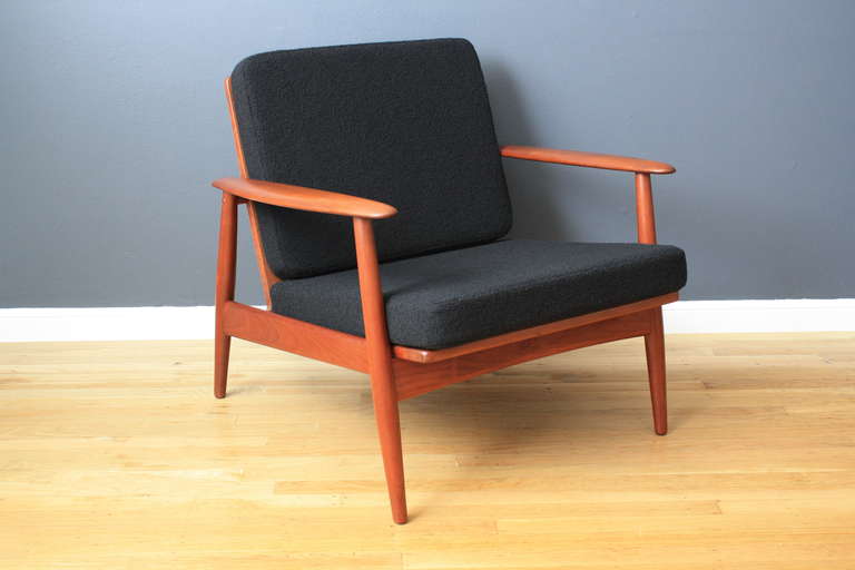 Scandinavian Modern Vintage Lounge Chair