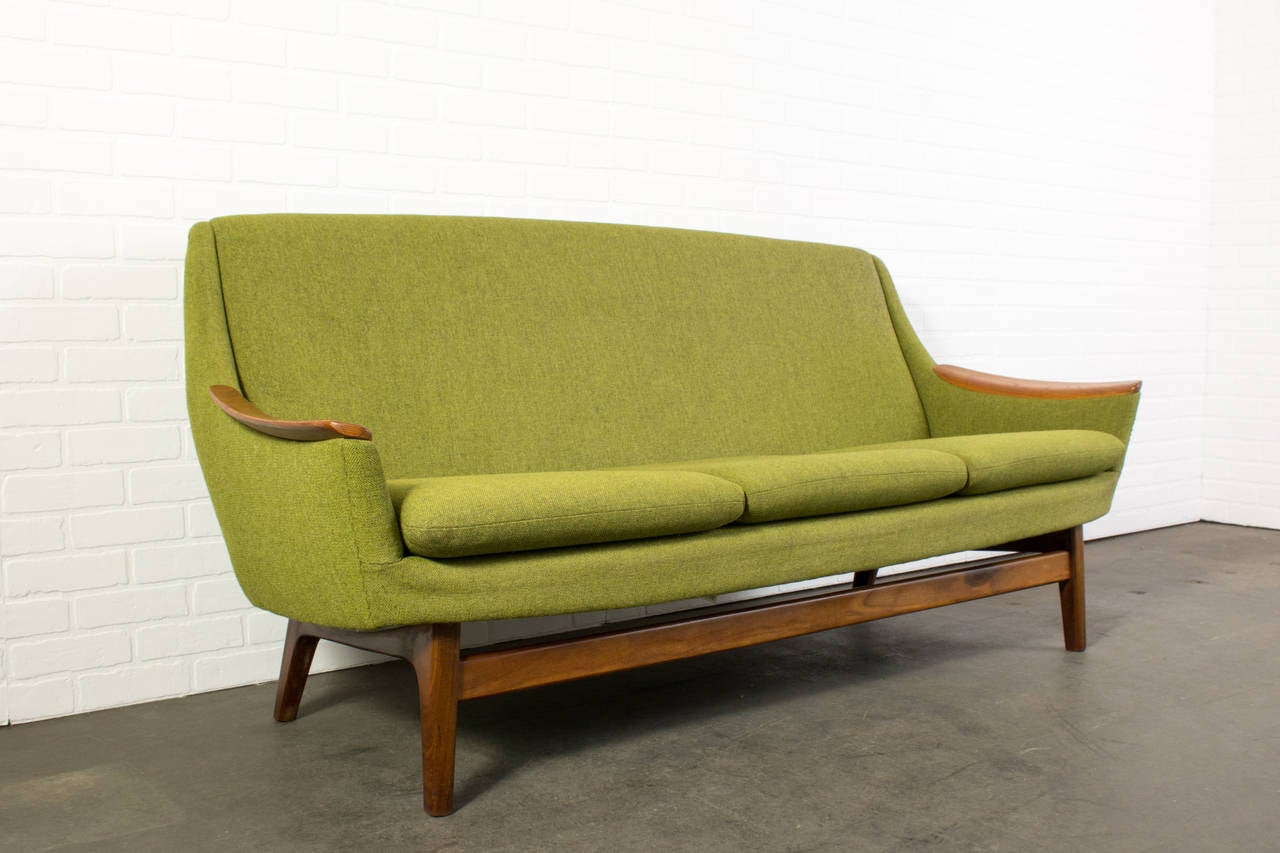 Scandinavian Modern Vintage Mid-Century Sofa