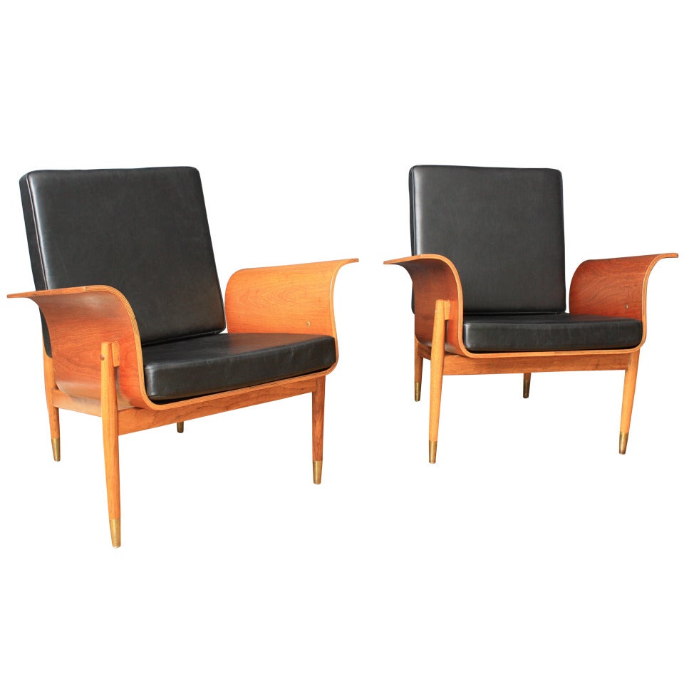 Pair of Mid-Century Modern Lounge Chairs