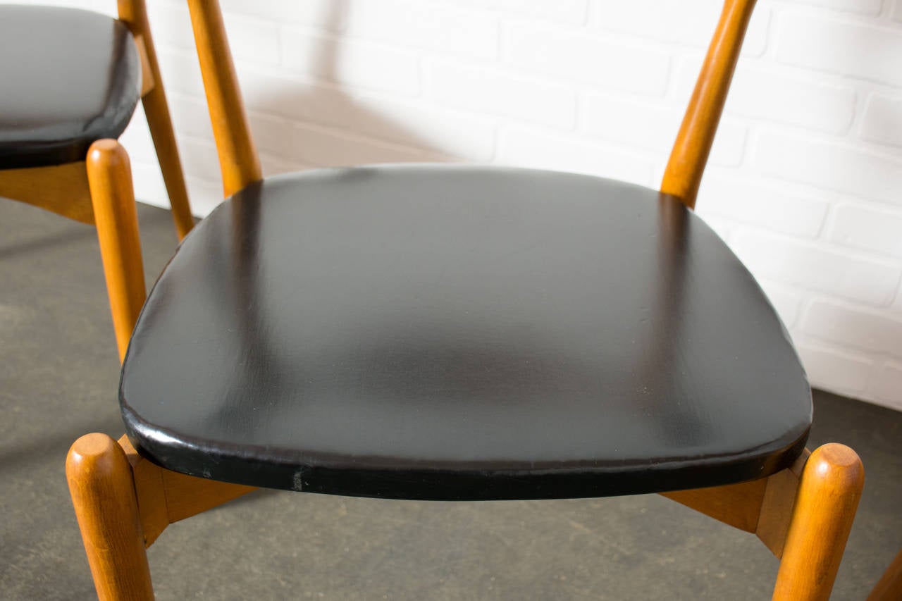 Beech Set of Four Scandinavian Modern Dining Chairs