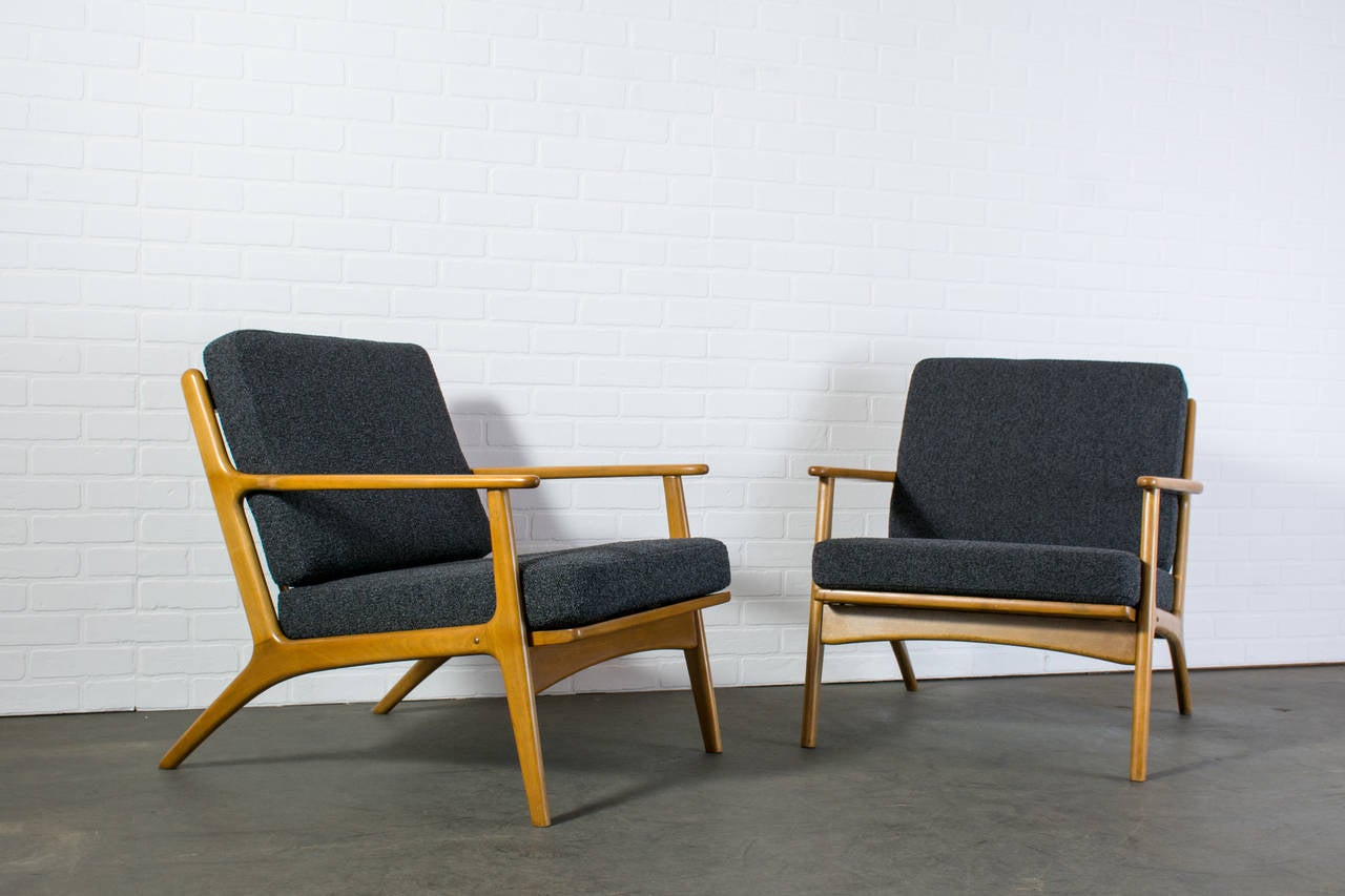 Beech Pair of Scandinavian Modern Lounge Chairs