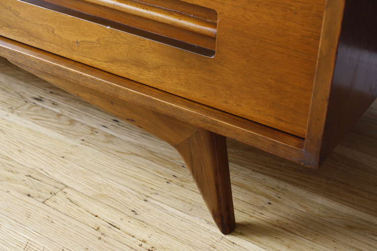 Mid-Century Modern Low Dresser 4