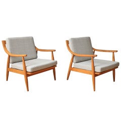 Pair of Vintage Mid-Century Lounge Chairs by Russel Wright