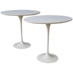 Pair of Vintage Eero Saarinen Oval Tulip Side Tables for Knoll