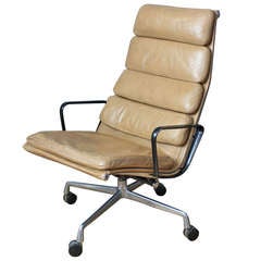 Vintage Softpad Lounge Chair by Eames for Herman Miller