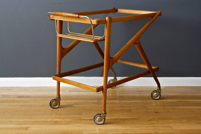 Vintage Mid Century Italian Bar Cart By Salca At 1stdibs Mid Century Modern Vintage Italian Bar Cart By Salca For