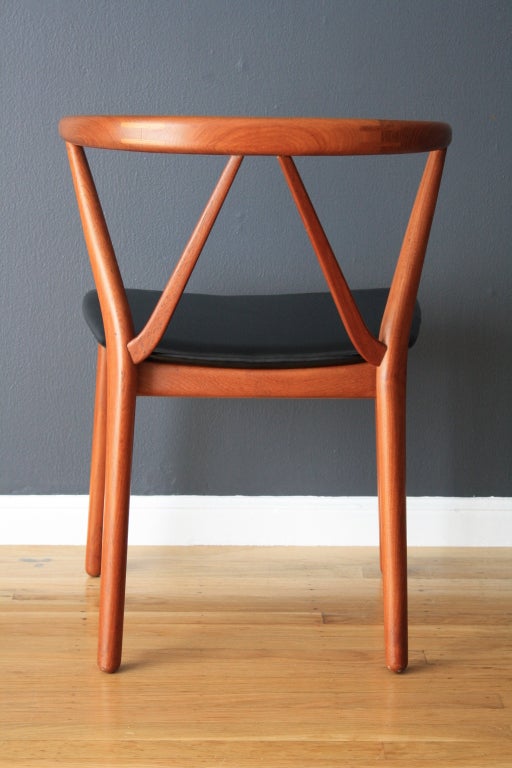 Pair of Danish Modern Chairs by Bruno Hansen 4