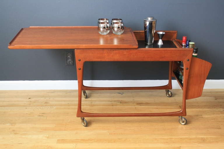 Danish Modern Teak Bar Cart by J. Ingvard Jensen Odense In Good Condition In San Francisco, CA