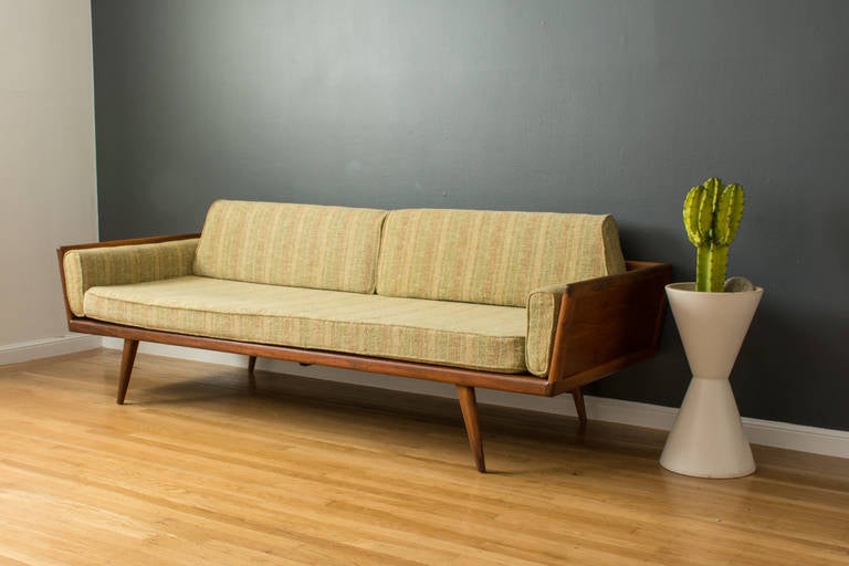 Walnut Mid-Century Modern Sofa by Mel Smilow for Smilow-Thielle