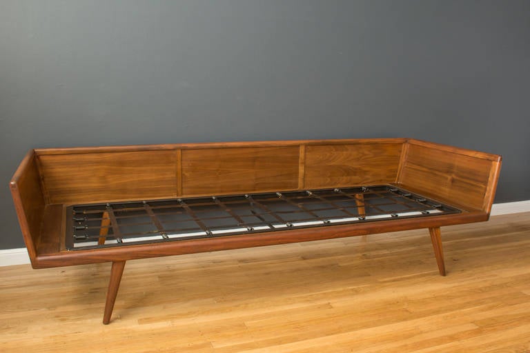 Mid-Century Modern Sofa by Mel Smilow for Smilow-Thielle 3
