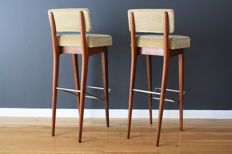 Pair of Danish Modern Teak Bar Stools In Good Condition In San Francisco, CA
