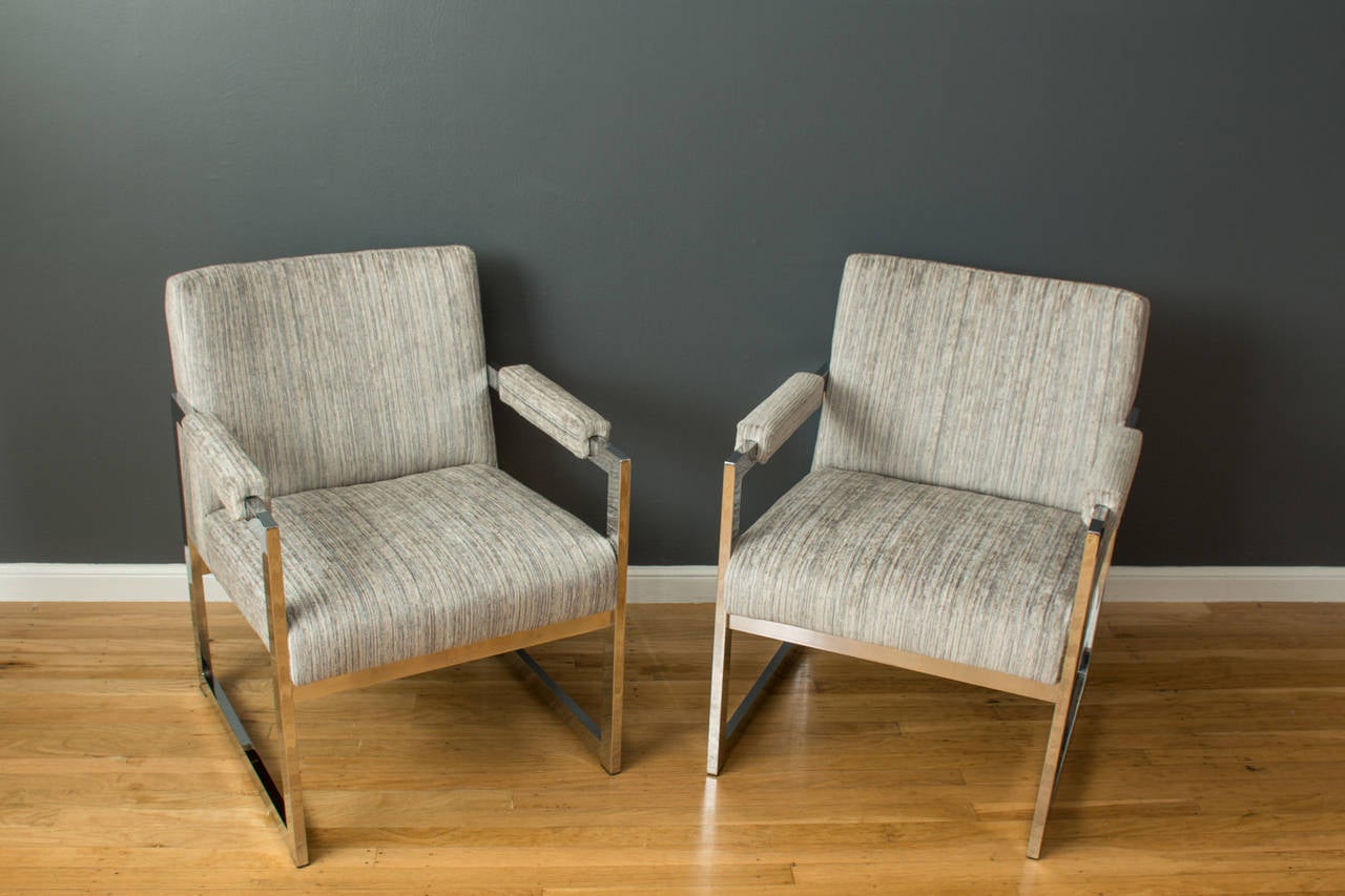 Pair of Vintage Mid-Century Lounge Chairs 1