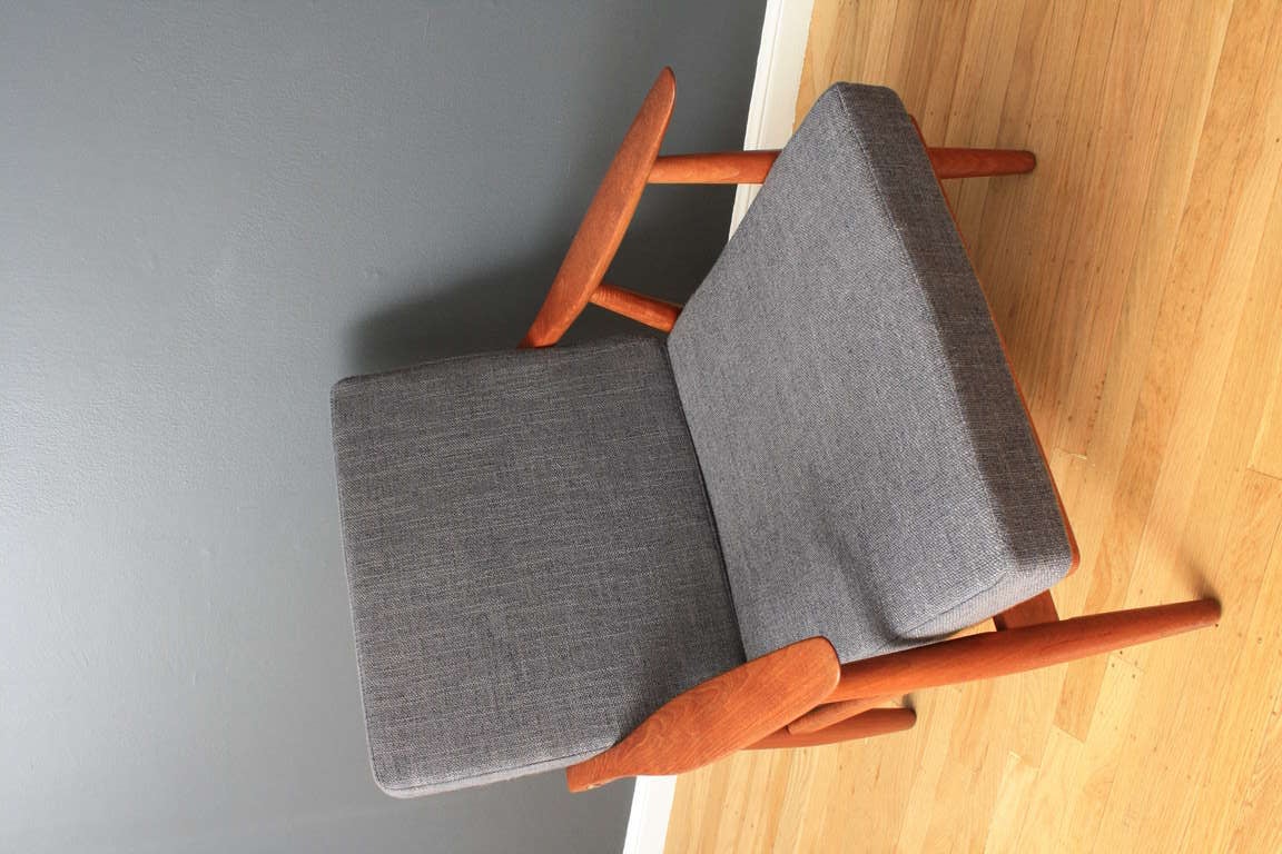 Danish Modern Hans Wegner Lounge Chair 1