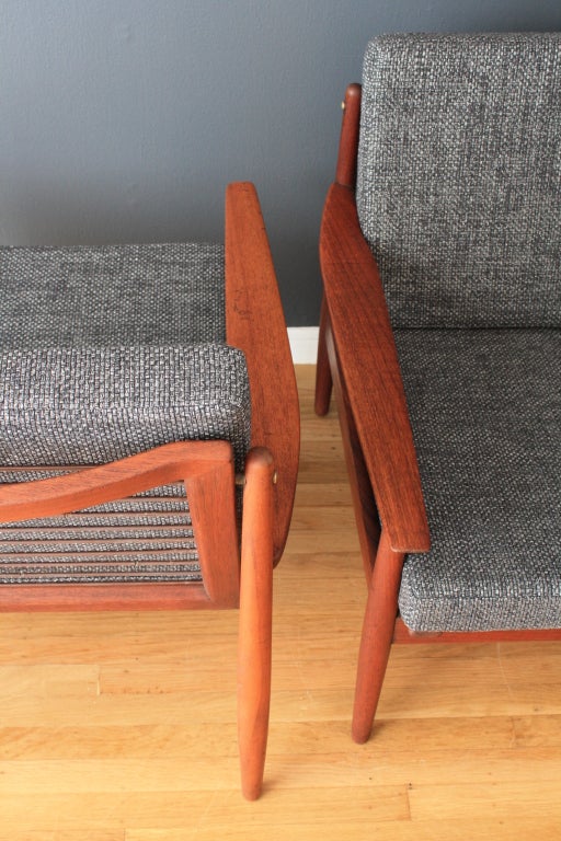 Pair of Danish Modern Grete Jalk Lounge Chairs 1