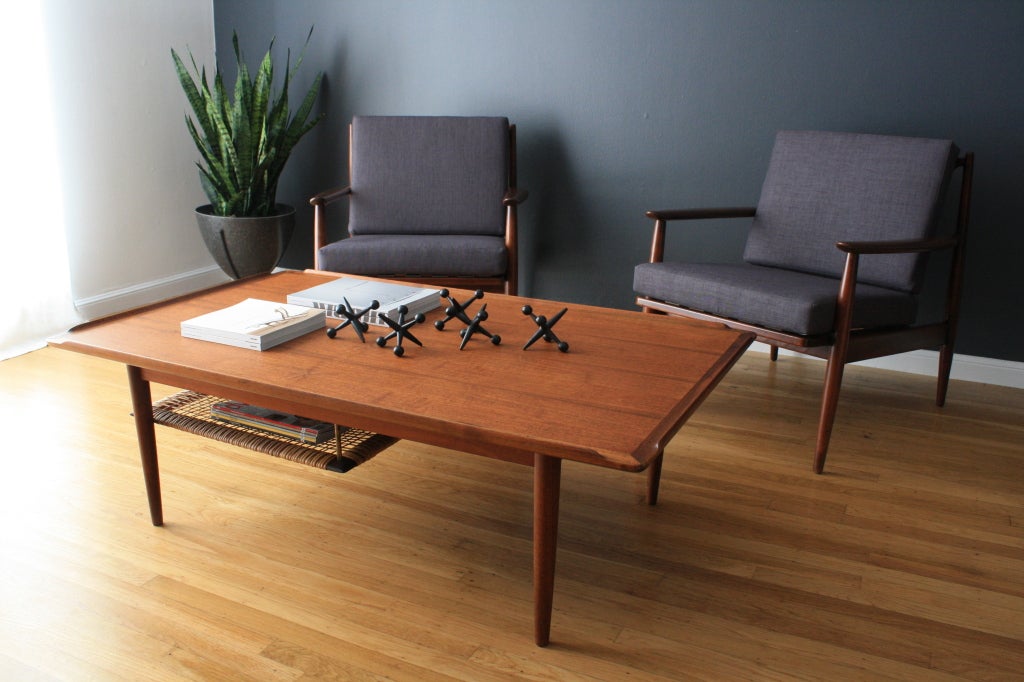 Danish Modern Teak Coffee Table by Poul Jensen for Selig 2