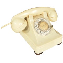 White 1930s Glamour Bakelite Telephone by Bell Systems 11