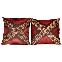 Antique African tie-dyed Kuba cloth pillow pair with Dupioni silk backing. 5