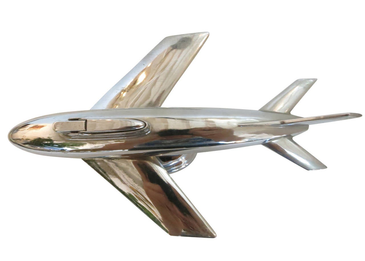 Mid-Century Chrome Jet Airplane Table Lighter by Ruby In Excellent Condition In Van Nuys, CA