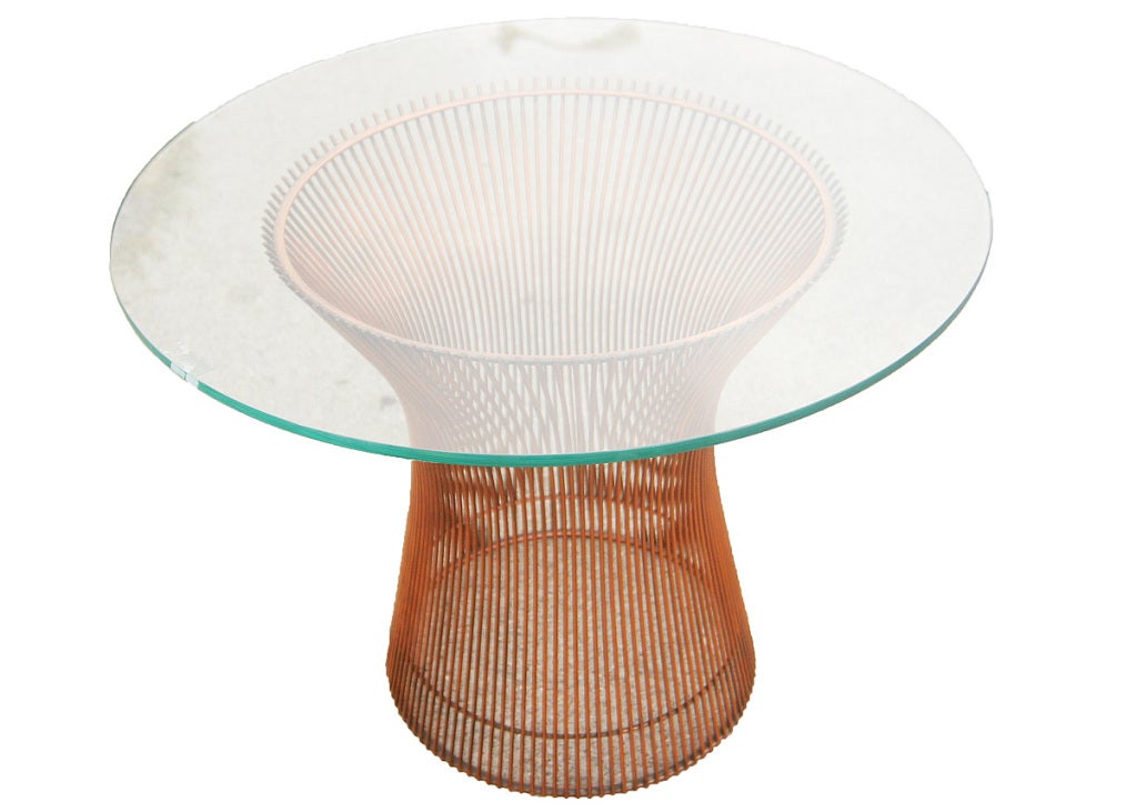 This extremely rare side table by Warren Platner (1919-2006) is one of the few produced by Knoll between 1969-1970 in solid copper, unlike the rest which have either a nickel or painted metallic bronze finish. Likely a commissioned production, our