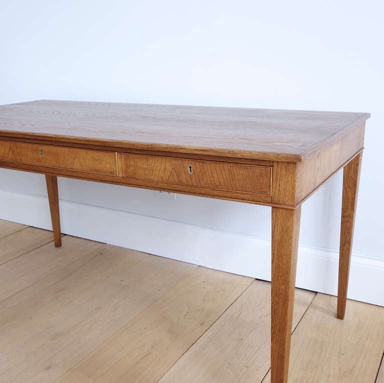 Frits Henningsen Large Oak Desk In Excellent Condition In New York, NY