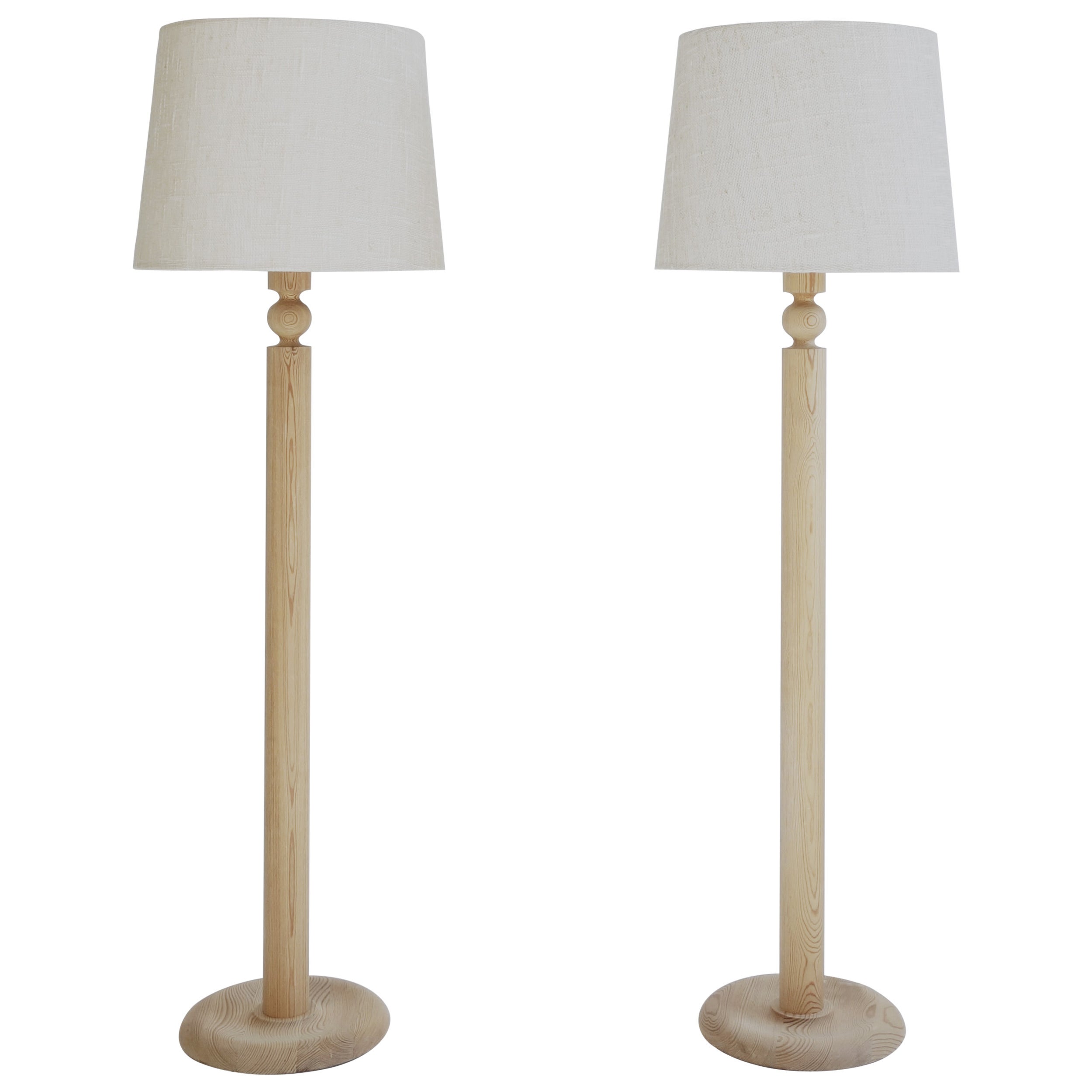 Pair of Luxus Fir Floor Lamps
