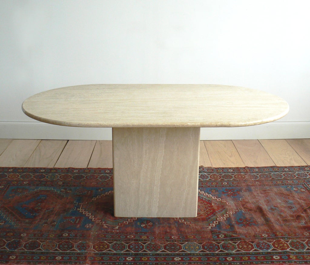 Italian Travertine Dining Table In Excellent Condition In New York, NY