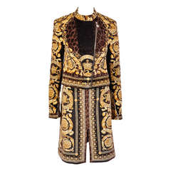 VERSACE BAROQUE PRINTED VELVET JACKET and SKIRT SUIT 3