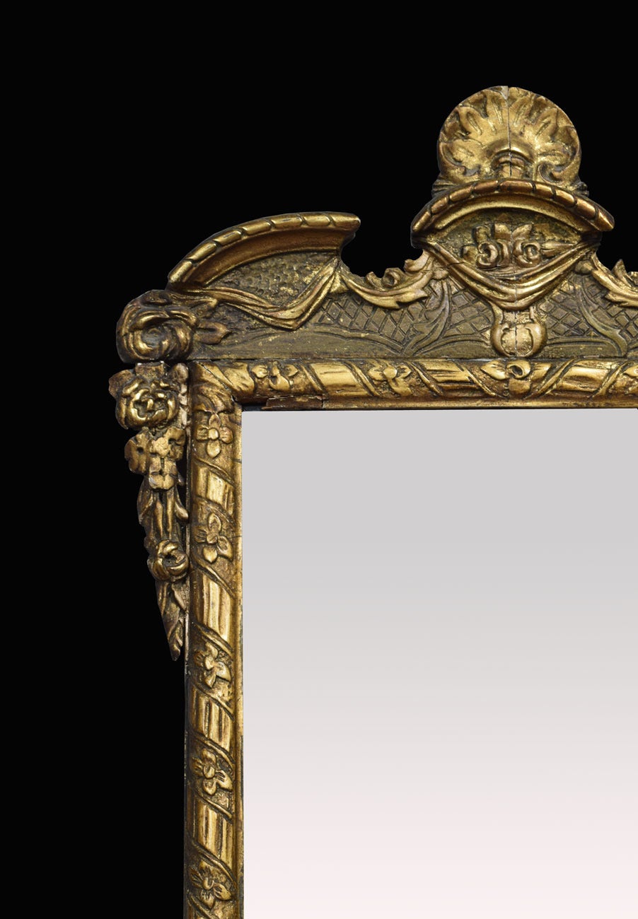 18th Century Style Carved Giltwood English Wall Mirror