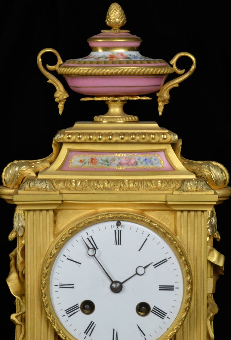 19th Century French Gilt Bronze Mantle Clock