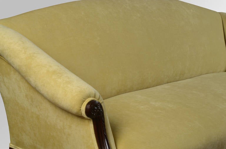 19th Century George II style mahogany serpentine sofa