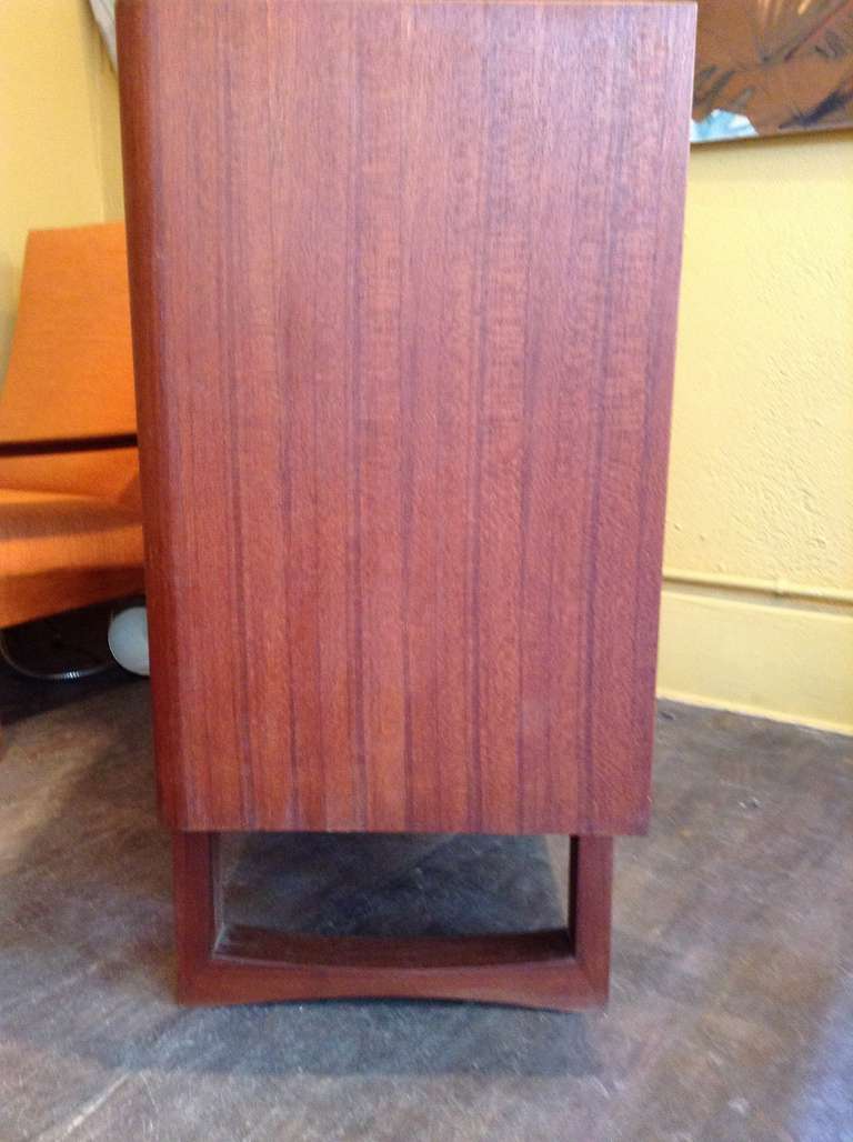Dry Bar Hifi Case Piece in Teak Wood circa 1970 In Good Condition For Sale In Saint-Ouen, FR
