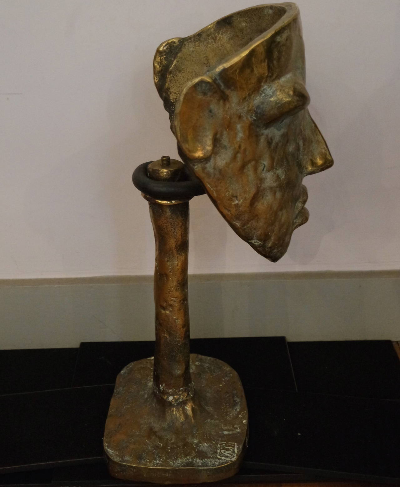 Fantastique lampe à masque en bronze de Garouste et Bonetti 1