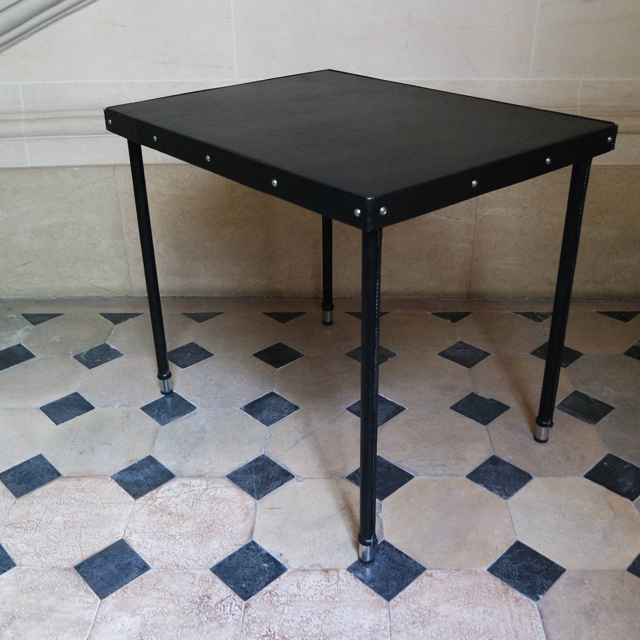 Nice Lady's Desk by Jacques Quinet In Good Condition For Sale In Paris, FR