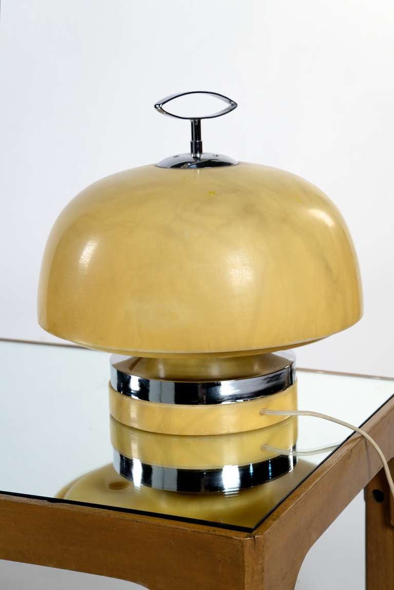 Alabaster '60s Table Lamp In Good Condition In Milan, IT