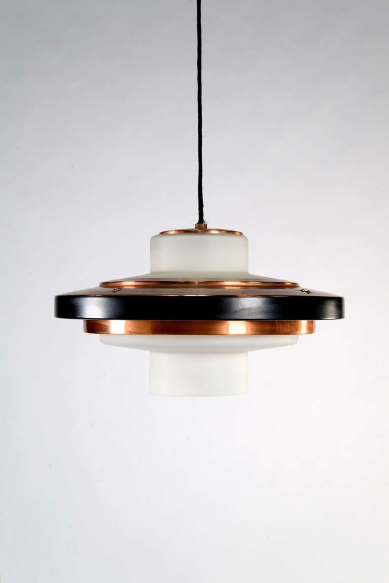 Model 1219 chandelier manufactured by Stilnovo in 1955. Copper, aluminium and opaline glass shade.