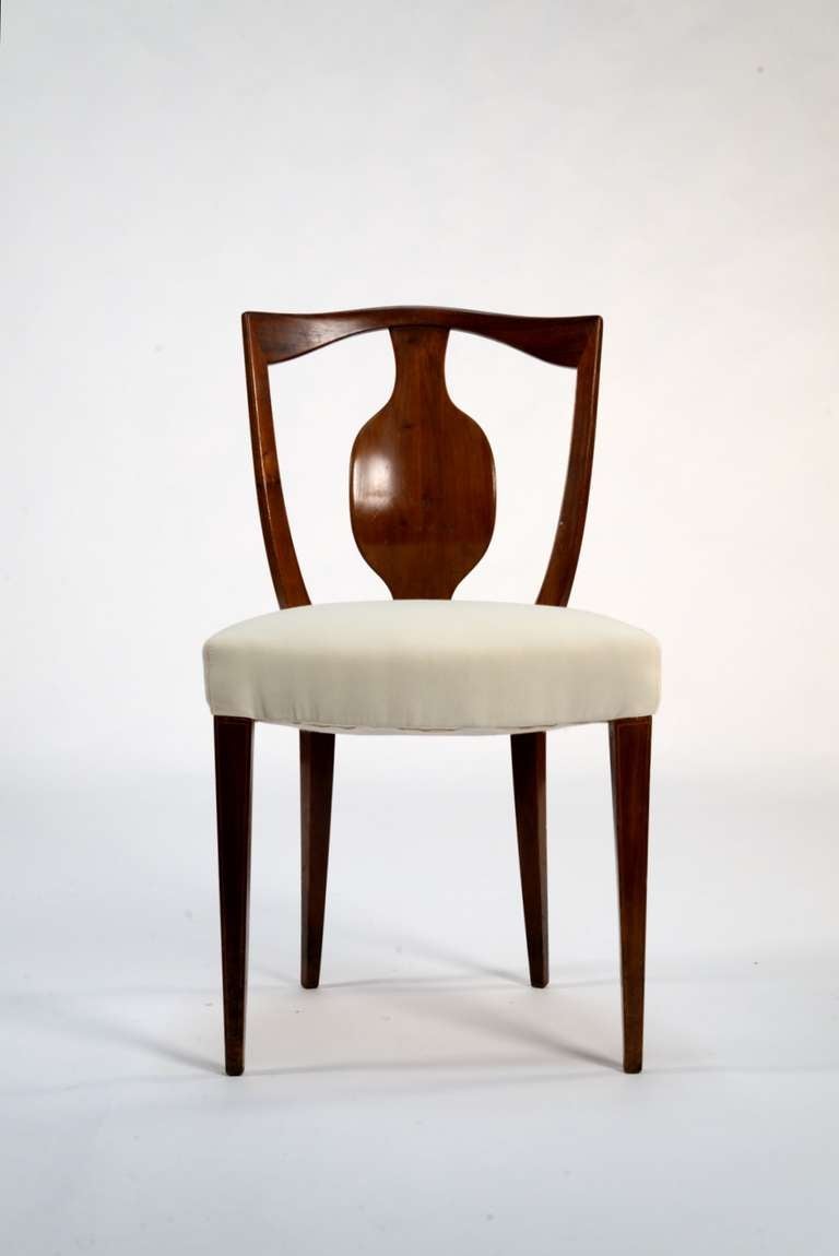 Set of Eight Elegant Neo Classical Dining Chairs Designed by Giuseppe Gibelli In Good Condition In Milan, IT