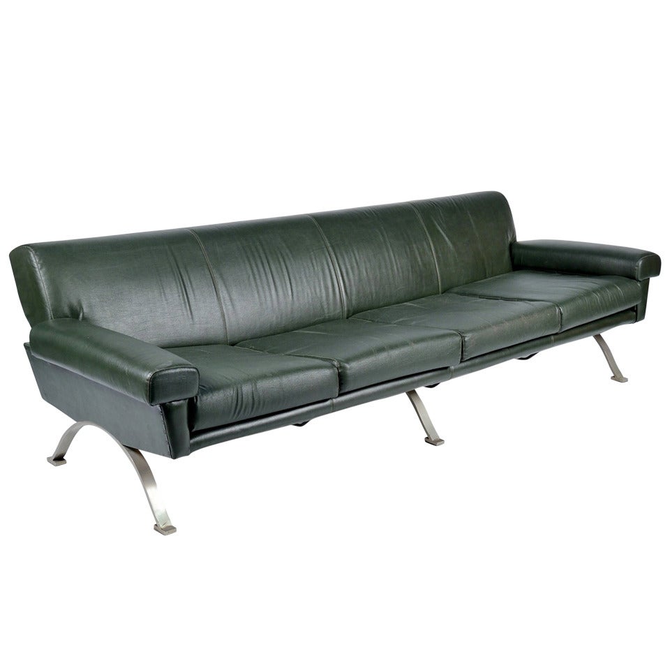 Large '60s sofa by Saporiti