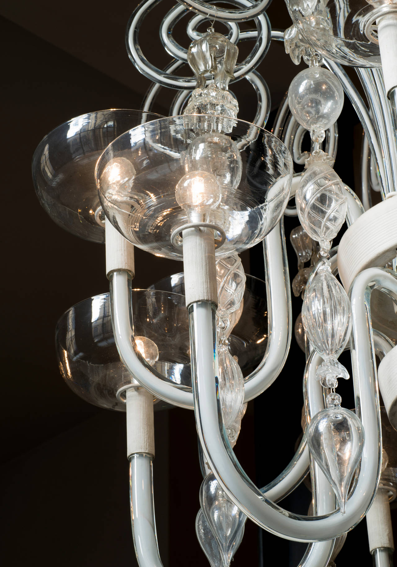 Italian Carlo Scarpa White Structure and Murano Glass Chandelier for Venini, 1940s  For Sale