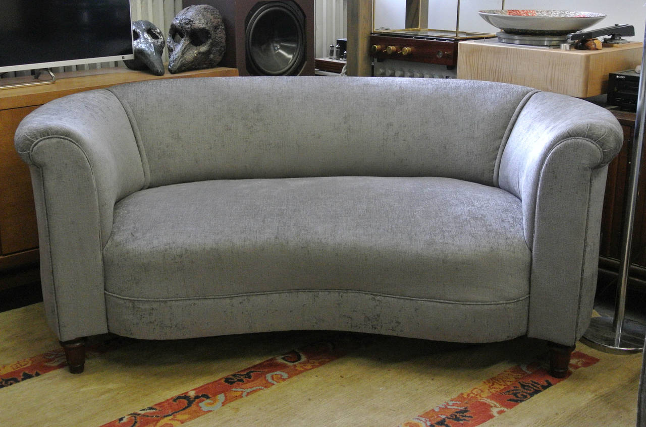 Early 20th Century Art Deco Sofa Loveseat For Sale 6