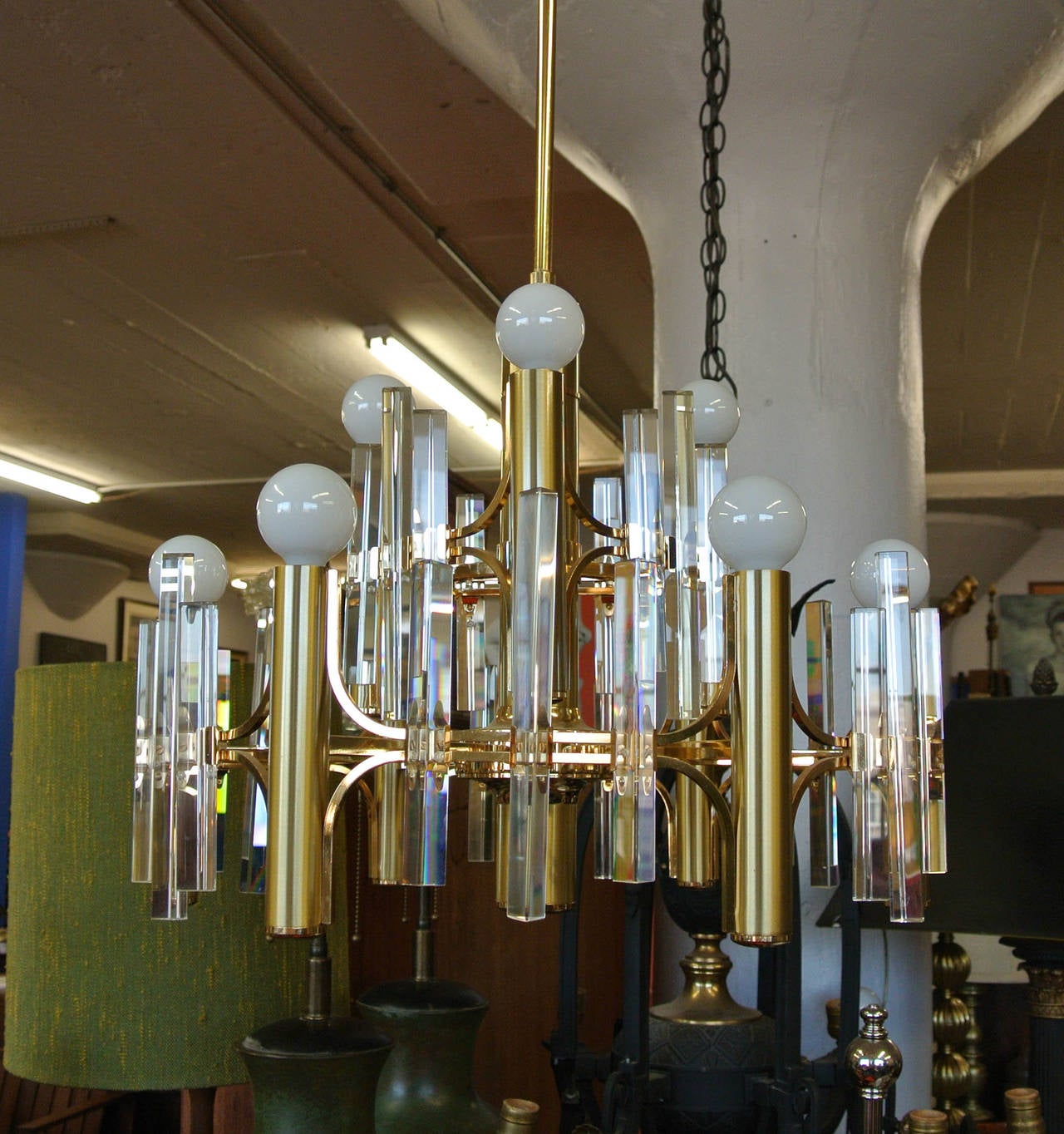 Late 20th Century Gaetano Sciolari for Lightolier Style Brass and Crystal Chandelier, 1970s For Sale