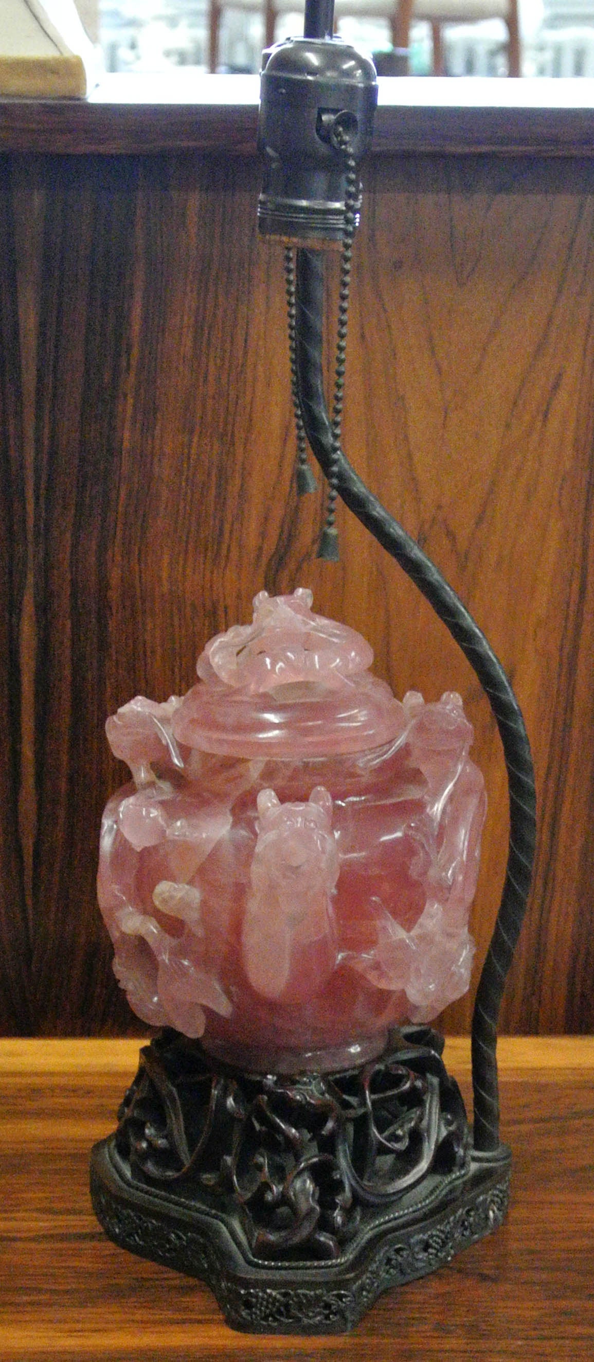 Edward Farmer Style Carved Rose Quartz Dragon Teapot Lamp In Good Condition In Minneapolis, MN