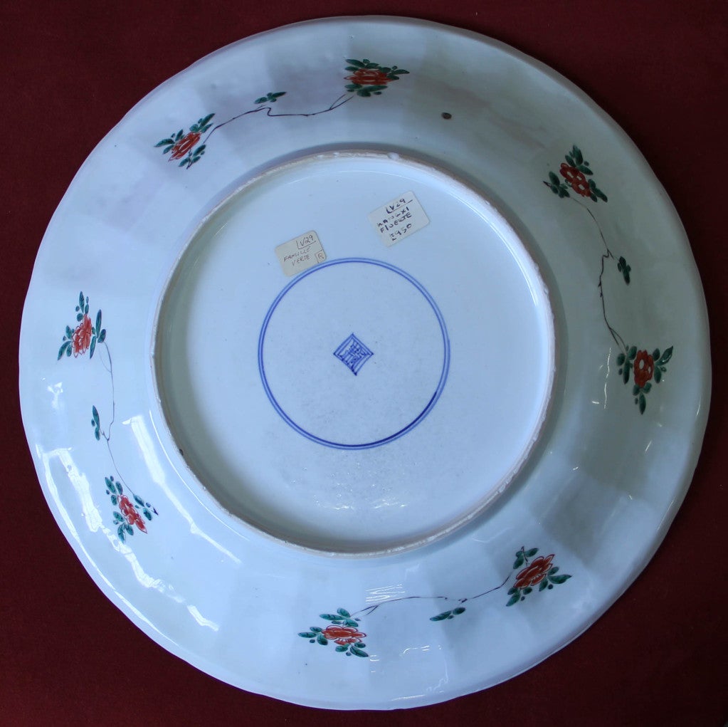 Chinese Porcelain Famille-verte Charger with Dragon Kangxi 1