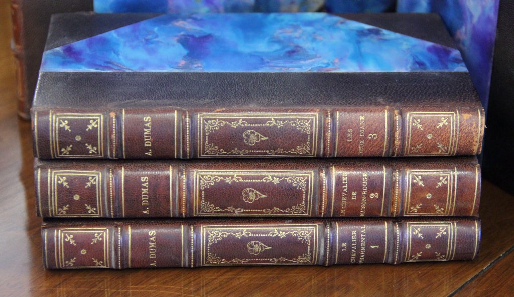 32 Zaehnsdorf Leather Bound Books of the Works of George Meridith 1