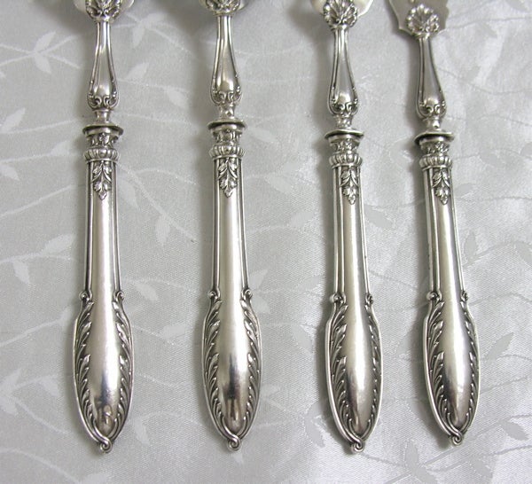 19th Century Antique Sterling Silver Hors D'ouvre/Foie Gras Set w Fitted Box For Sale