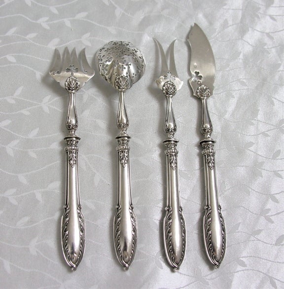 Antique Sterling Silver Hors D'ouvre/Foie Gras Set w Fitted Box For Sale 1