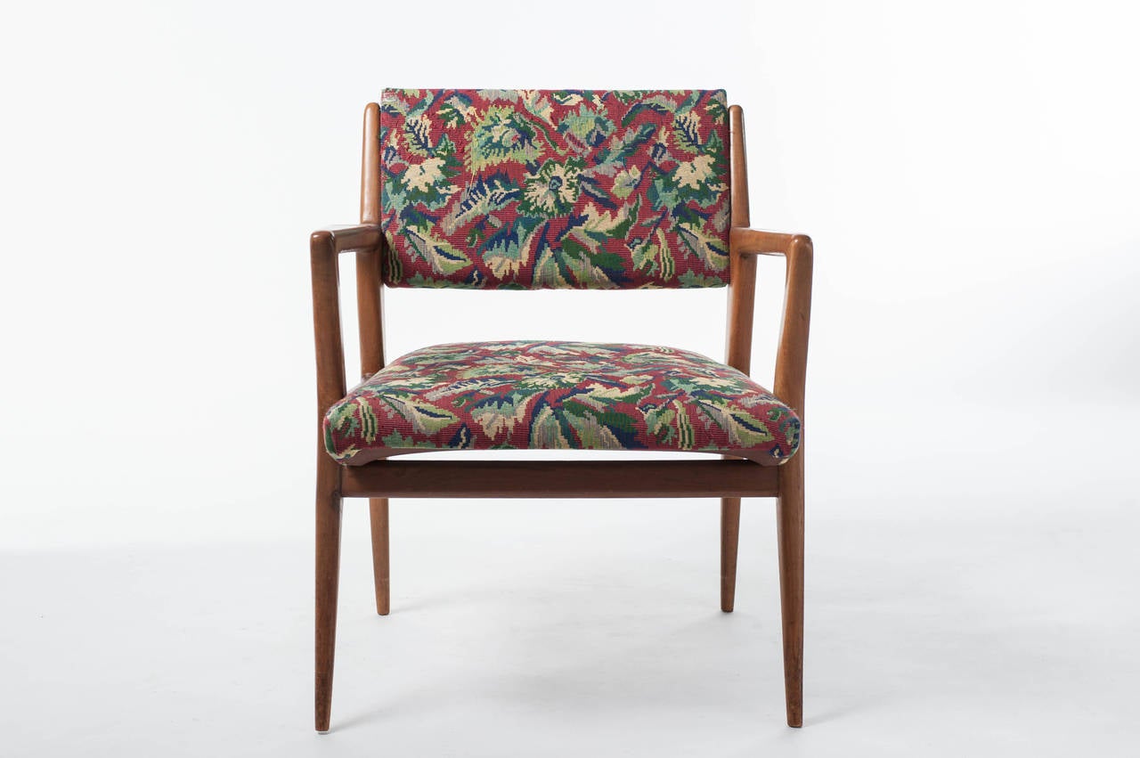 Italian Pair of Armchairs in Gio Ponti Style