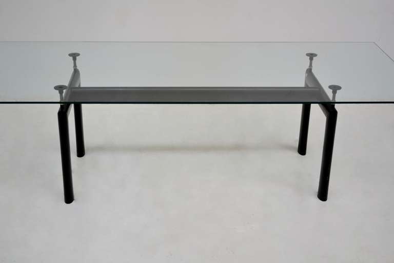 Italian Table LC6- designer. Le Corbusier- Cassina