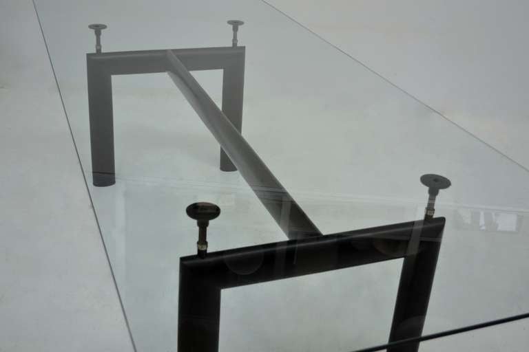 Table LC6- designer. Le Corbusier- Cassina In Excellent Condition In Milan, IT