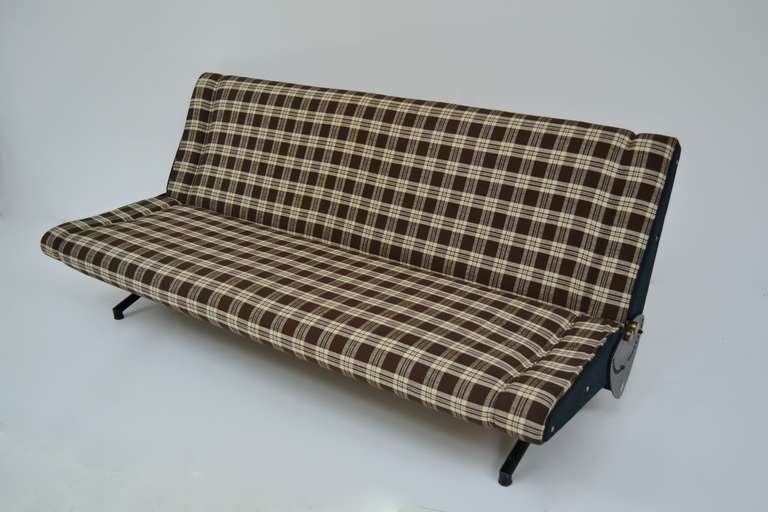 Sofa D70- Osvaldo Borsani- Tecno